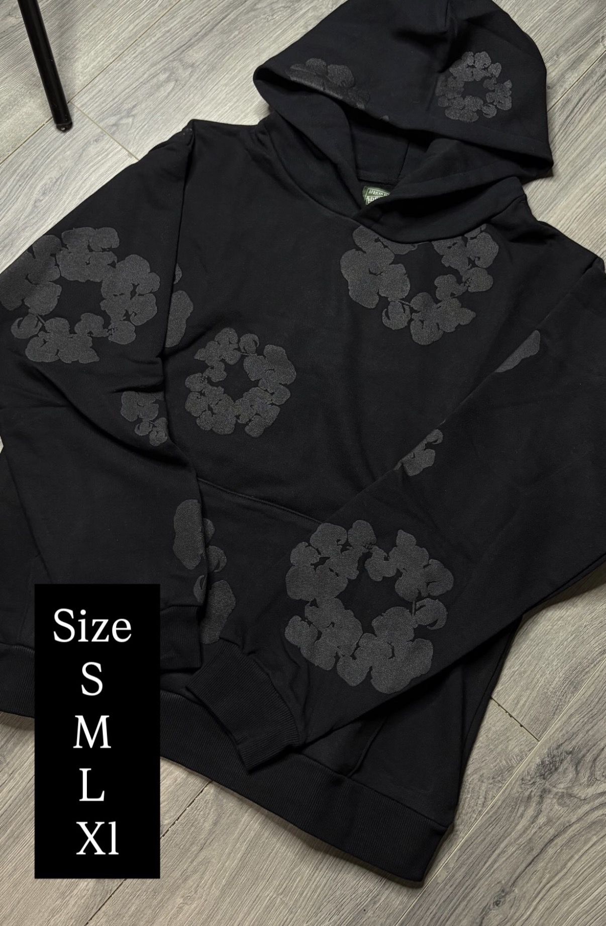 Cotton Wreath Hoodie — Triple Black